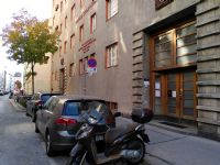 Praxis-Eingang auf der Wickenburggasse